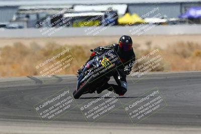 media/Apr-15-2022-Apex Assassins (Fri) [[9fb2e50610]]/Trackday Level 2/Session 4/Turn 4/